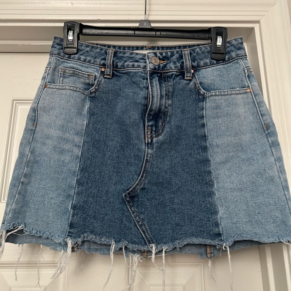 Cute Blue Denim Skirt with two tones of blue Denim - Picture 4 of 5